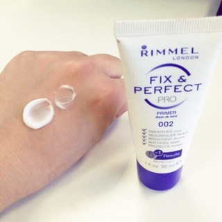 Kem lót Tạo mặt phẵng cho da Rimmel Fix and Perfect Pro 30ml