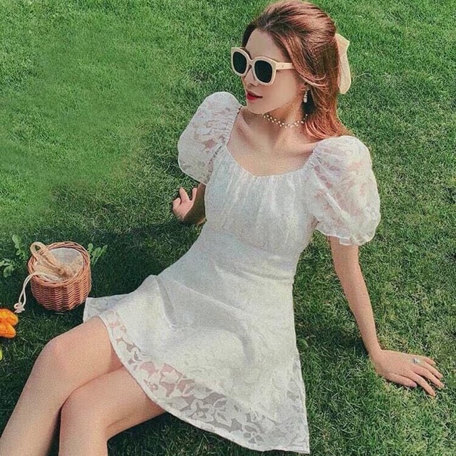 Đầm xô ren trắng