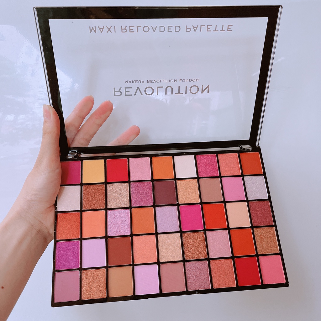 Bảng Phấn Mắt Revolution Maxi 45 ô màu chuẩn makeup [chính hãng]