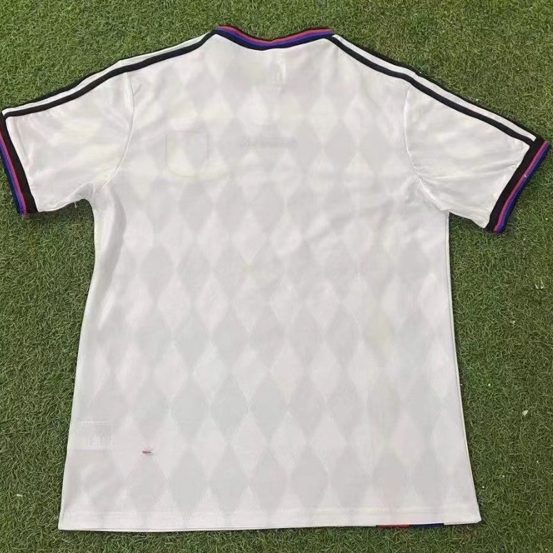 Áo Thun Thể Thao Đá Banh Bayern Away 95-96