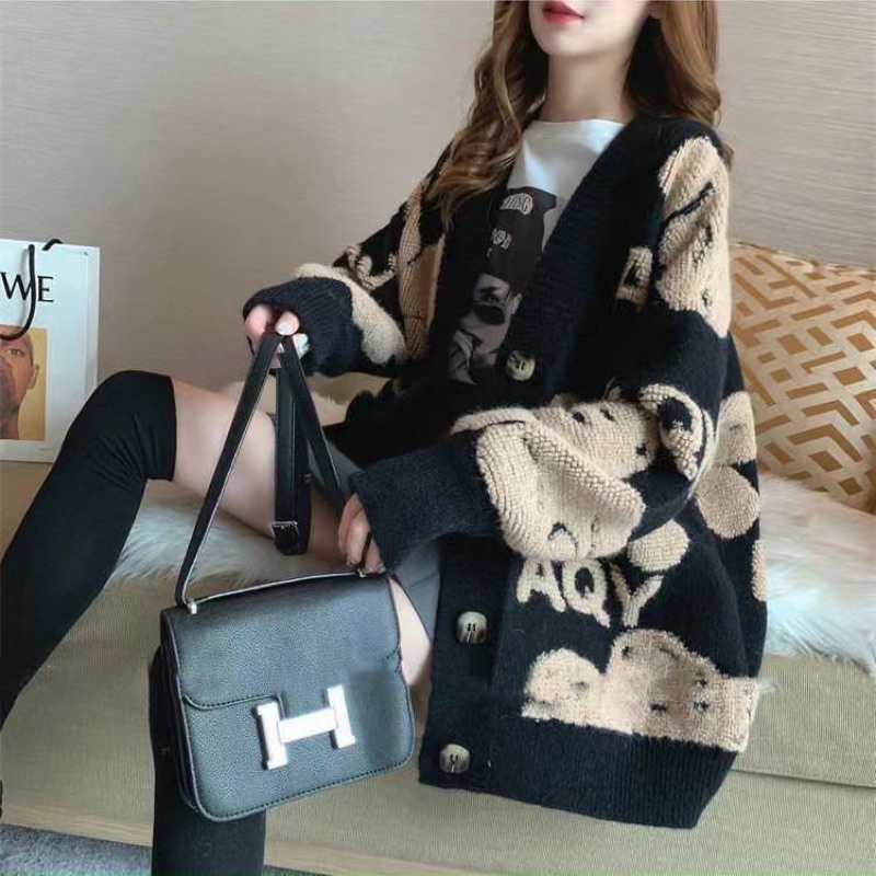 Áo cardigan in gấu nổi xinh xắn