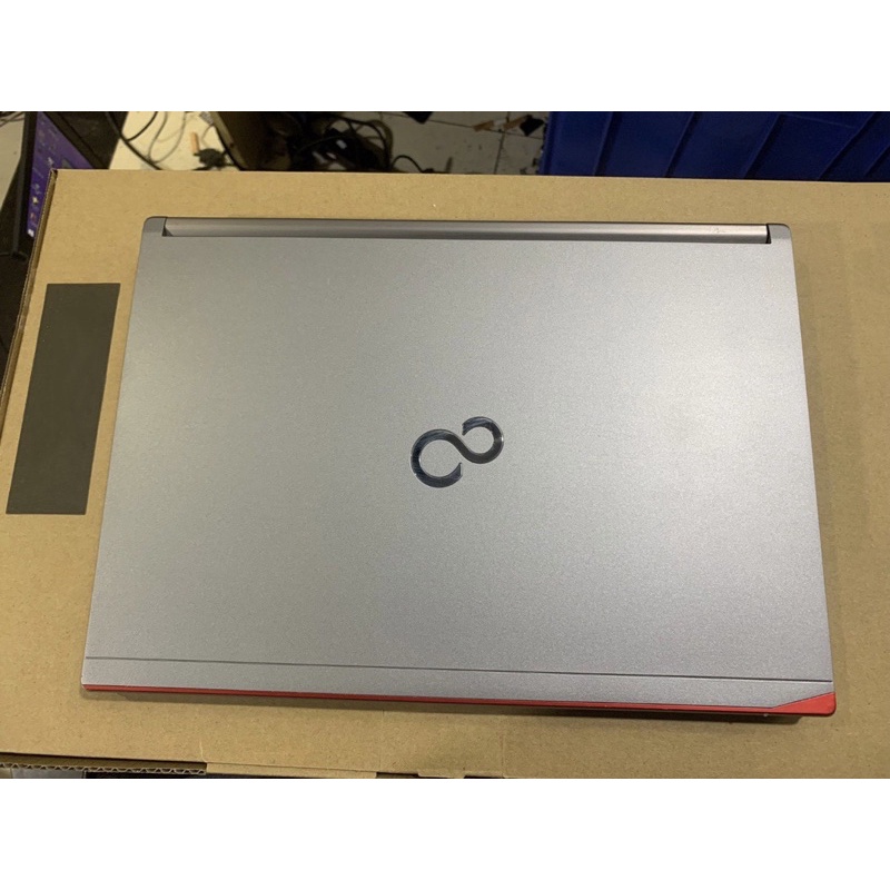 Laptop Fujitsu E744 Core i5-4300M, 8gb ram, 240gb SSD, 14” HD nhập khẩu Nhật bản | BigBuy360 - bigbuy360.vn