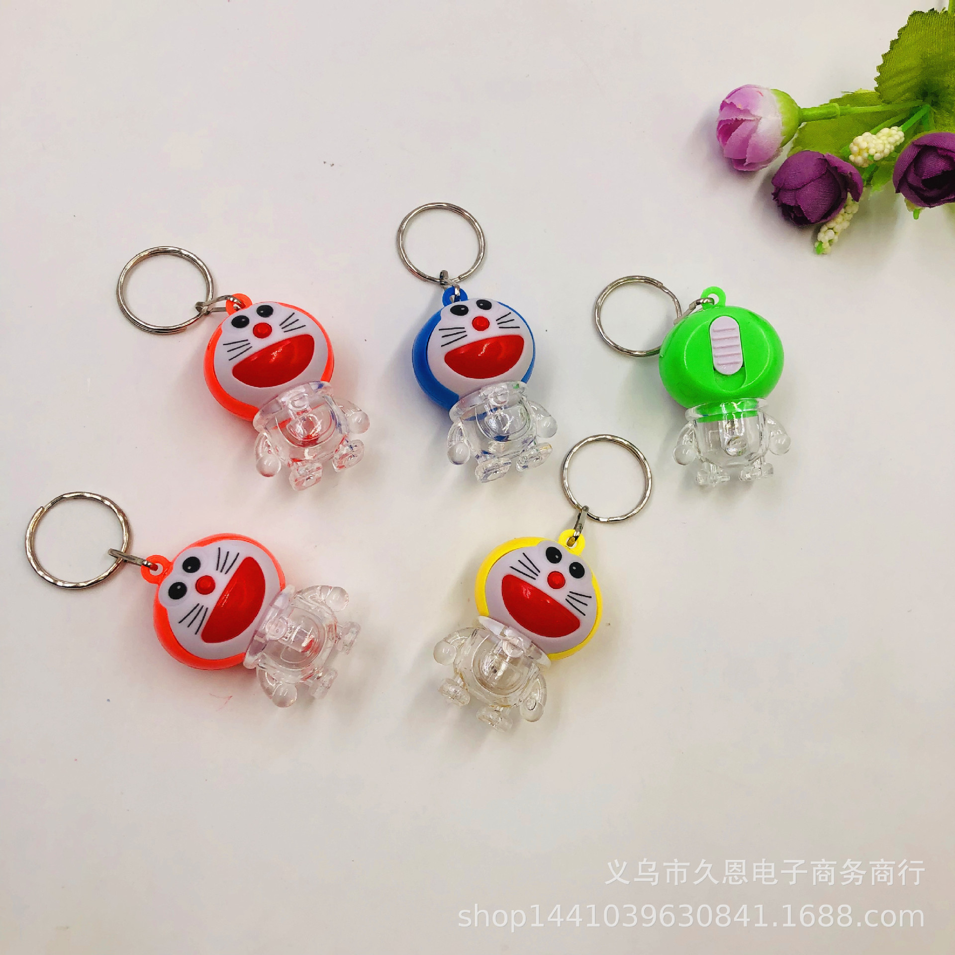 Móc Khóa Hình Mèo Máy Doraemon Có Đèn Led Dễ Thương