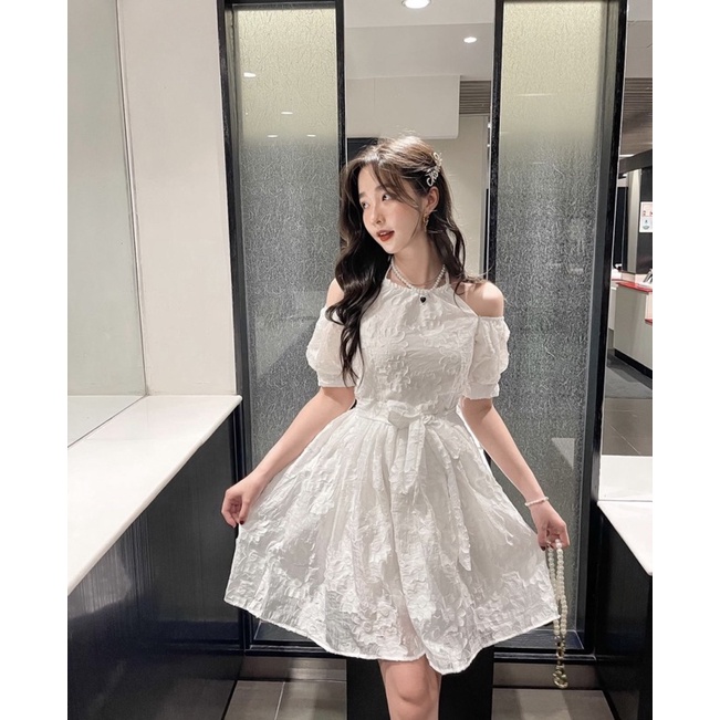 ĐẦM - VÁY TRẮNG HOA NỔI *CADE* YẾM TRỄ VAI 💕 | BigBuy360 - bigbuy360.vn