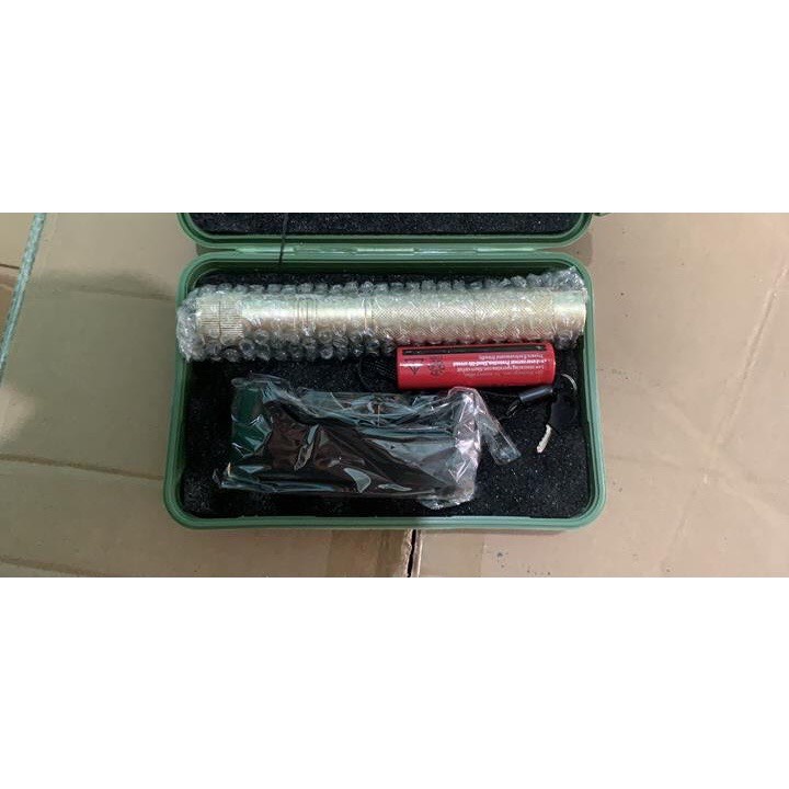 Đèn laser thuyết trình, giám sát công trình Đèn pin tia laze laser 303-H352 Cực Mạnh Loại 1chiếu xa 3km Tặng kèm Pin sạc