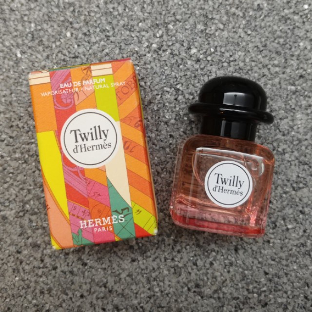 Nước Hoa Nữ Twilly d’Hermes Eau Poivree Hermes EDP (7.5ml) ᴘʜᴀɴᴅɪᴇᴍᴍʏ997 Ⓡ | BigBuy360 - bigbuy360.vn