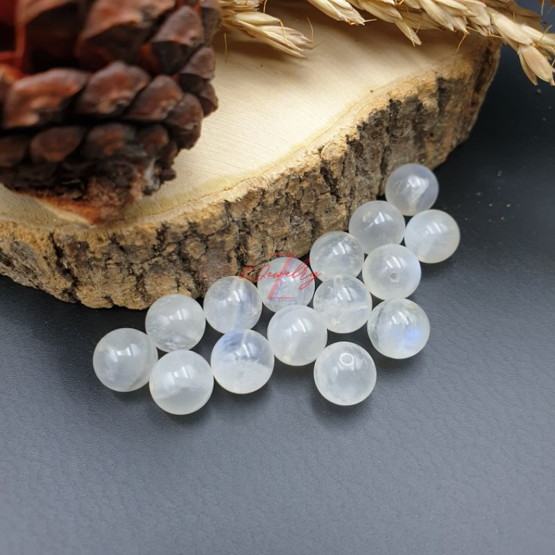 1 hạt đá Mặt Trăng Moonstone ánh xanh loại đẹp