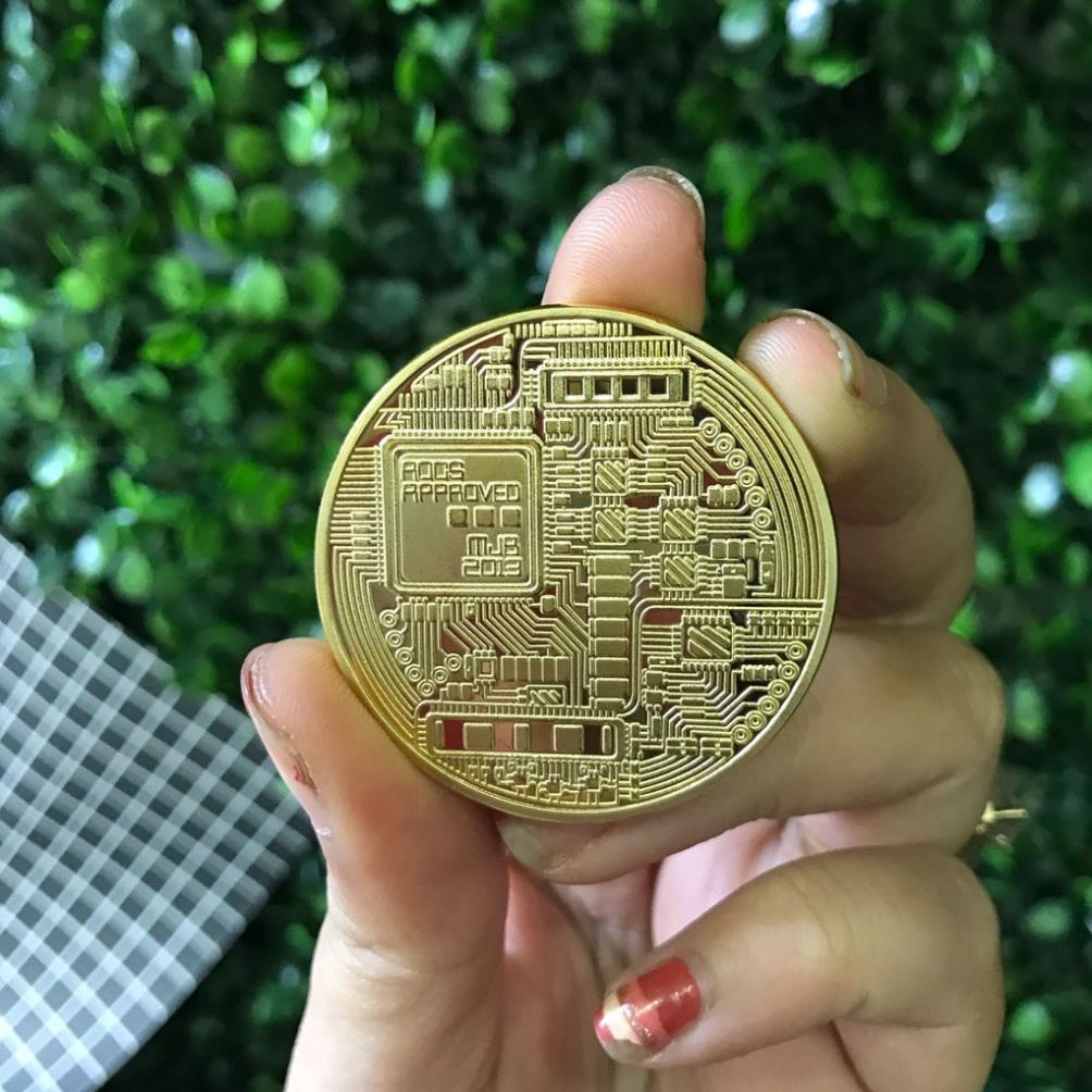 Đồng Xu Bitcoin Mạ Vàng 24K