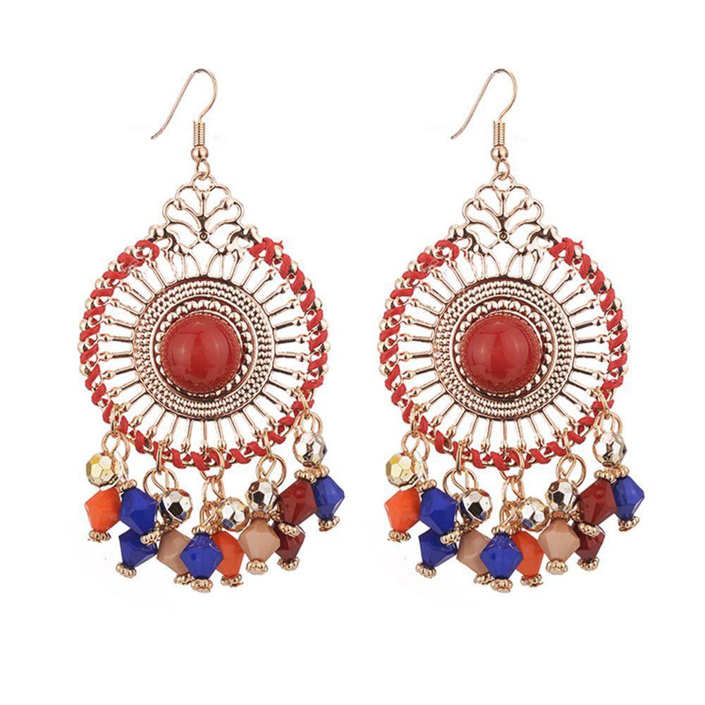 Bông tai tua rua phong cách dân tộc