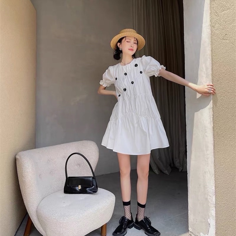 Váy Babydoll trắng Đính hoa đen ulzzang style (hàng Quảng Châu Loại 1) Đầm babydoll form rộng