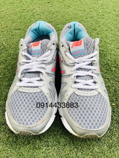 RẺ ĐẸP Giày hiệu NewBalence mới 90%