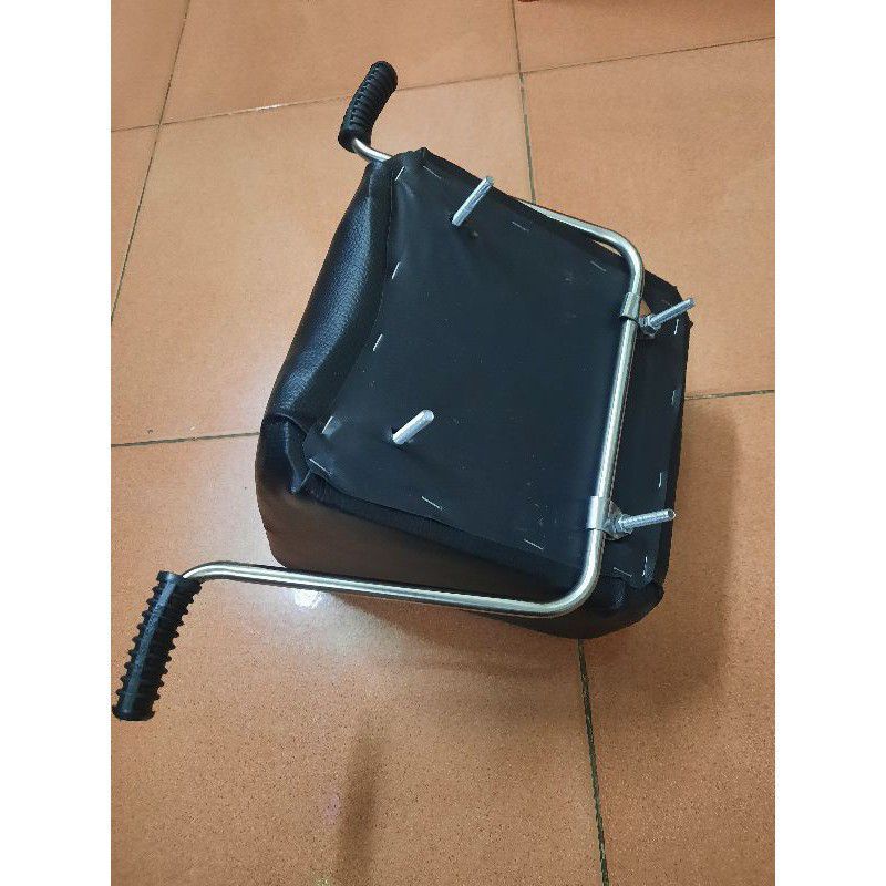 Ghế ngồi xe máy cho bé xe số