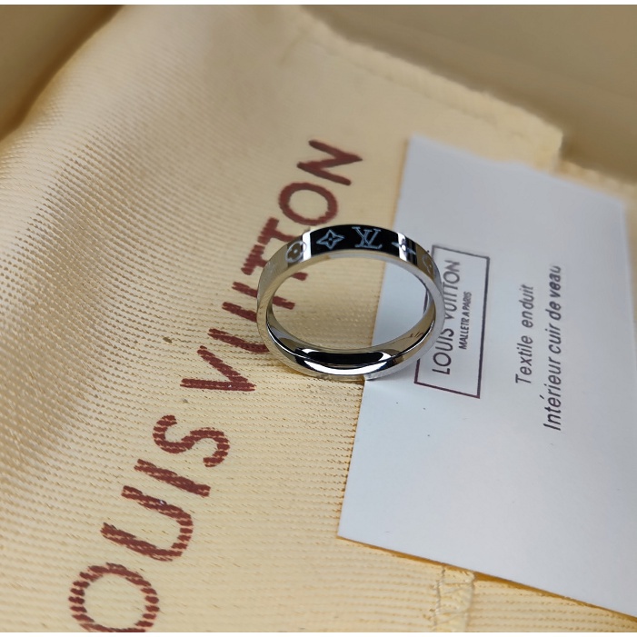 Nhẫn Nanogram điêu khắc logo Louis Vuitton sang trọng dành cho nam và nữ