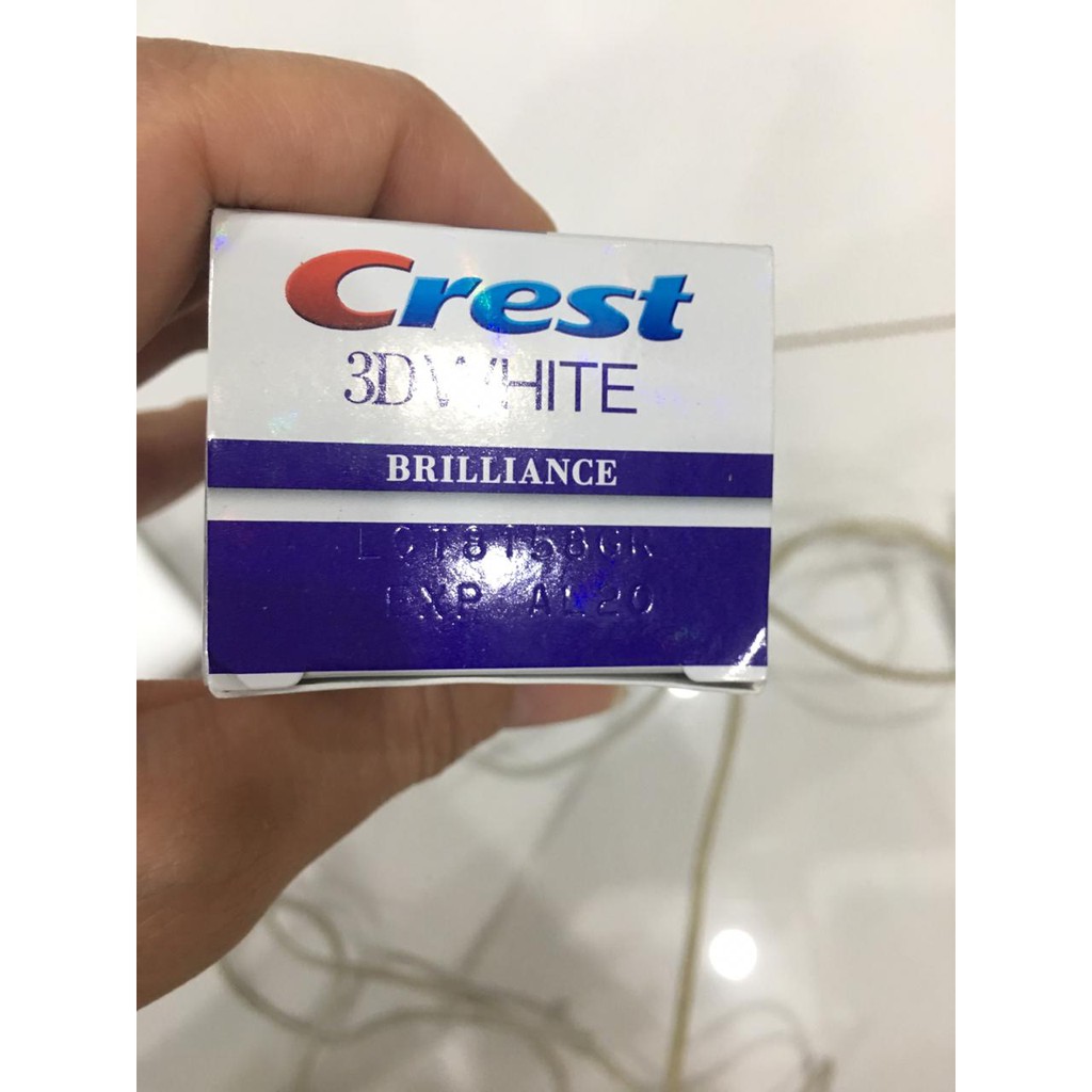 Kem đánh răng trắng răng, chống hôi miệng Crest 3D White Brilliance