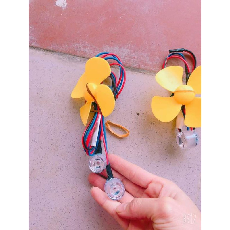 đèn led diều 2 bóng 2 mầu chạy mtor nháy cùng lúc. tùy chỉnh.