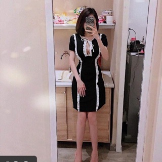 Đầm đen bèo trắng