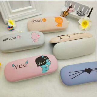 Hộp đựng kính kakao.