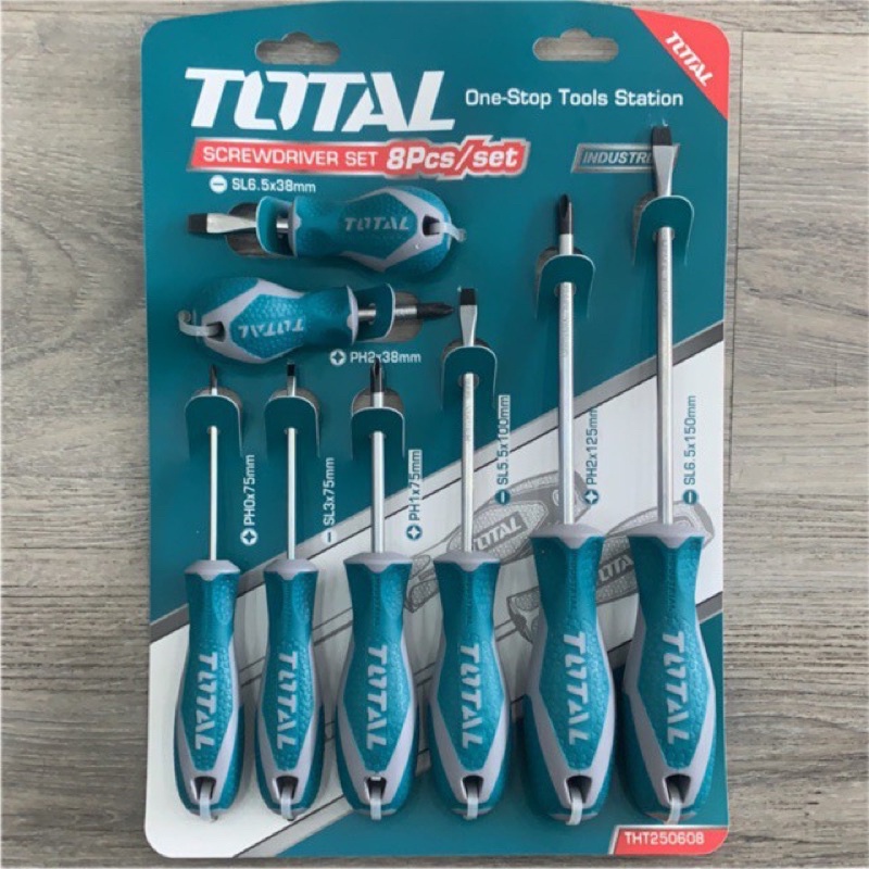 Bộ 8 Tua Vít Bake Dẹp Có Nam Châm Từ Tính TOTAL / THT250608 / 4 Tua Vít Bake / 4 Tua Vít Dẹp / CR-V Đuôi Tròn /