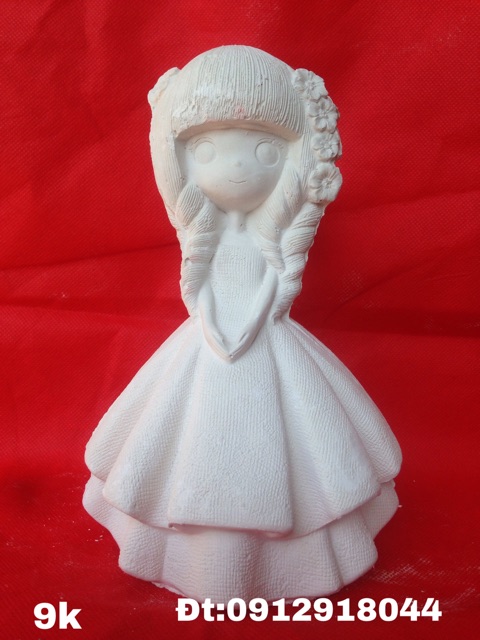 Tượng tô màu công chúa