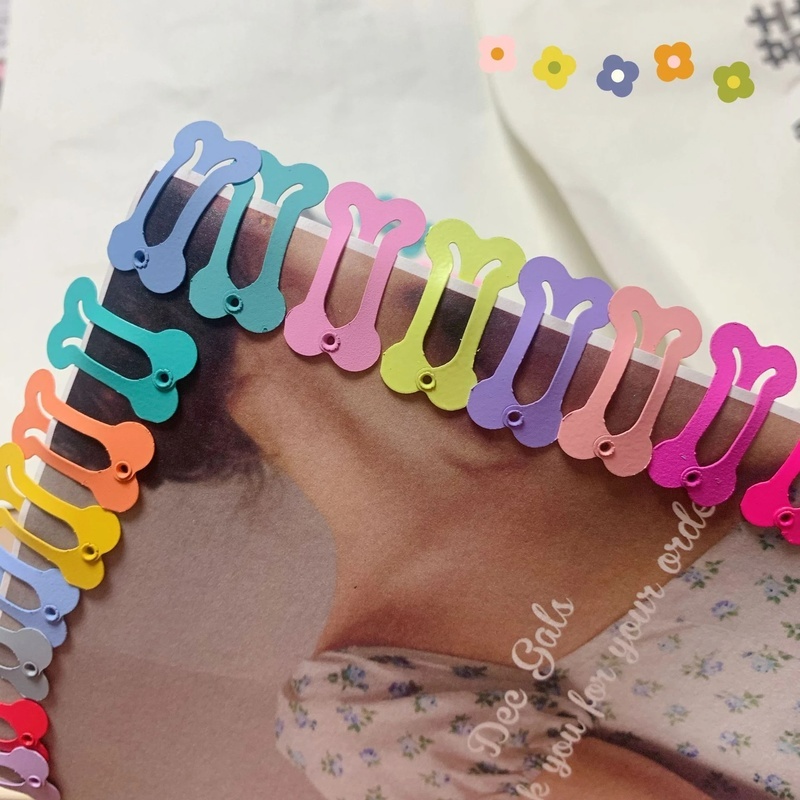 Set 5 Kẹp Lông Thú Cưng Hình Khúc Xương Màu Sắc Ngẫu Nhiên