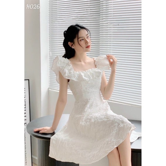Đầm voan trễ vai tiểu thư đài cát mang được 2 kiểu