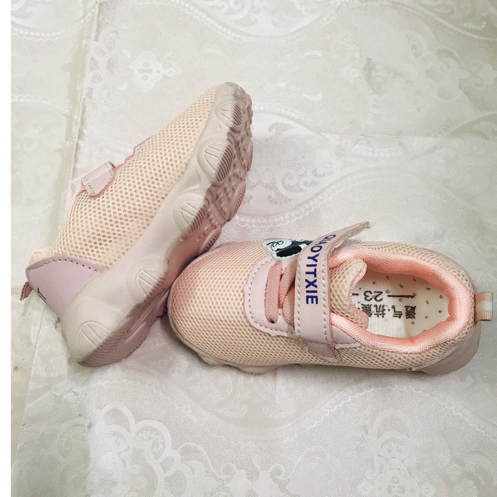 [ SALE ] giày trẻ em Qiaoyitxie ( đen vàng,hồng )