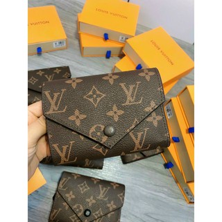Ví Cúc Nhỏ Hoa Mono Full Box