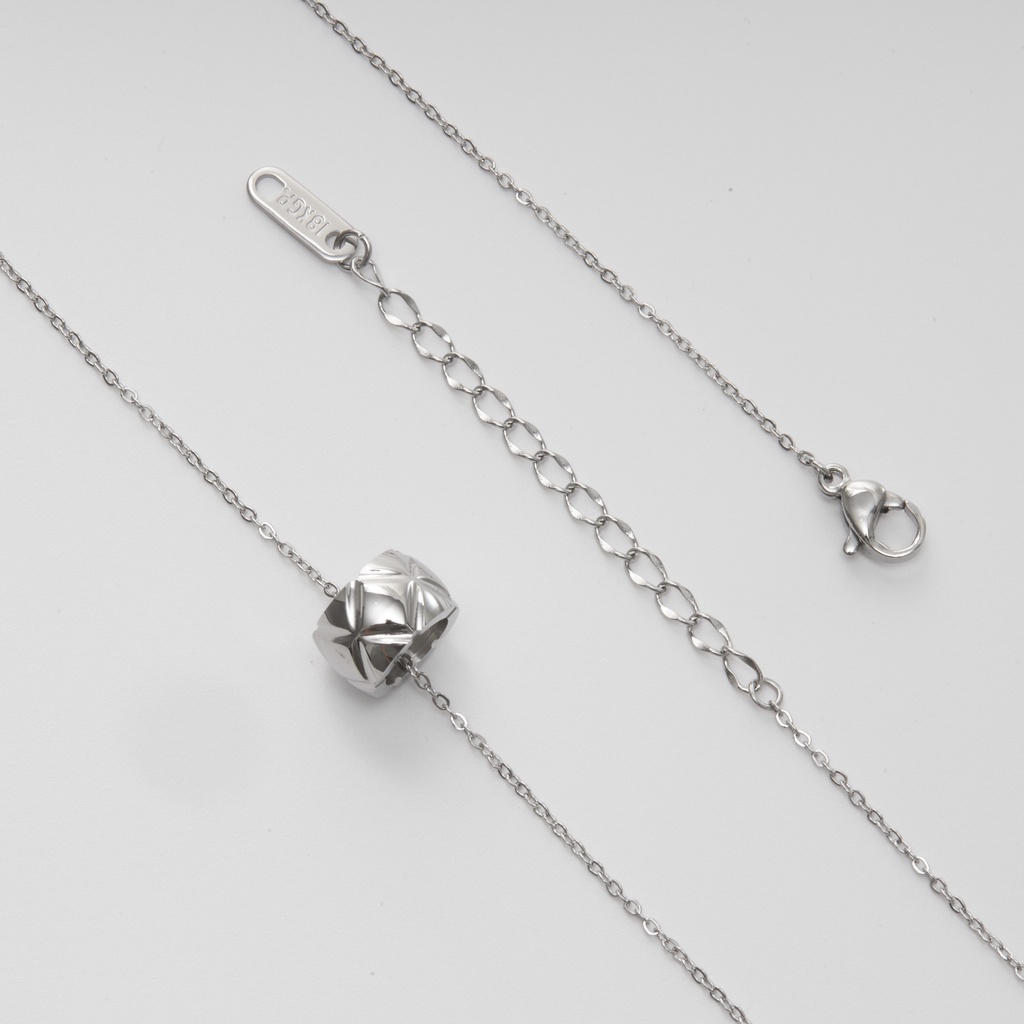 Dây chuyền nam CDE Split Flower X Necklace CDE6016SV