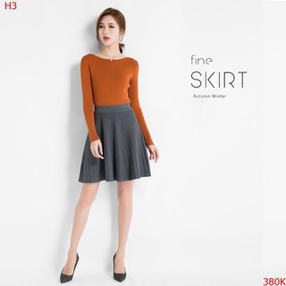 Váy len dập ly màu ghi xám - đen