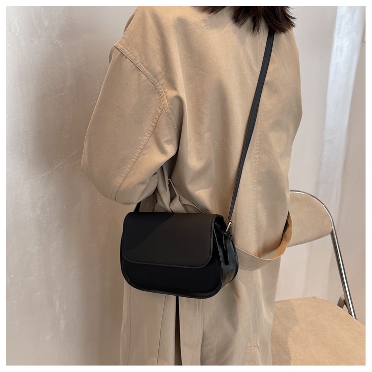 Túi đeo vai IELGY thời trang cho nữ