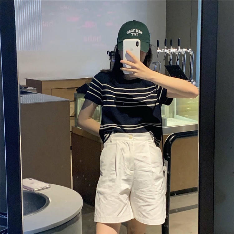 QADCOL Áo Croptop Tay Ngắn Hoạ Tiết Kẻ Sọc Thiết Kế Đơn Giản Hợp Thời Trang