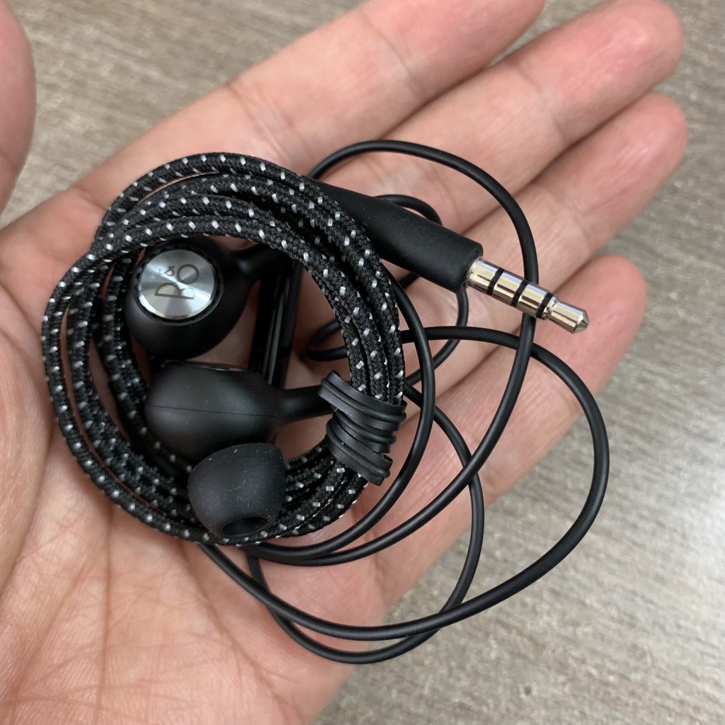 Tai nghe B&O Jack 3.5mm zin, xịn, chính hãng, hàng bóc máy âm thanh chất như nước cất bass treble đỉnh Kao. ZIPOKA.