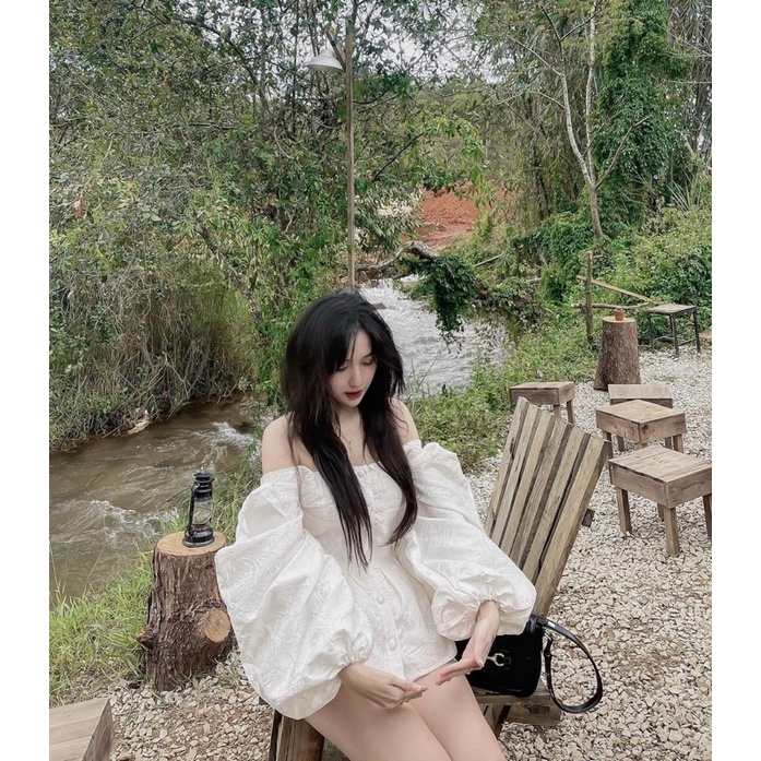 Set áo gấm peplum nút bọc tay bồng + quần short