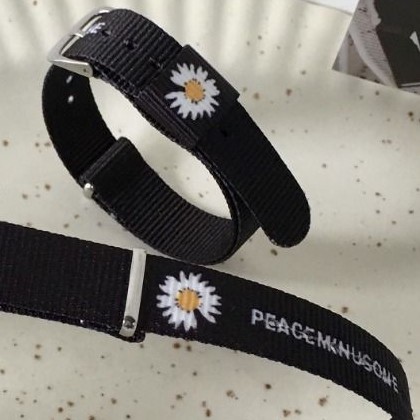 [Mã FAJGT8 giảm 15% đơn 99K] Vòng Tay Hoa Cúc HOT TREND - cho cả nam lẫn nữ đeo | BigBuy360 - bigbuy360.vn