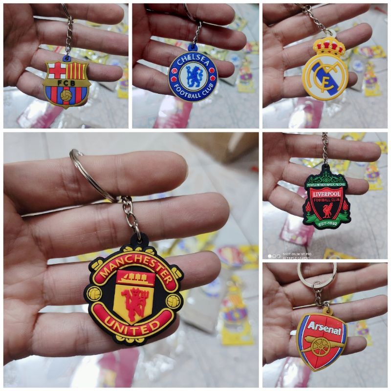 Móc khoá silicone các logo đội bóng Manchester.united Arsenal Liverpool real Madrid, barcelon Chelsea Juventus PSG..