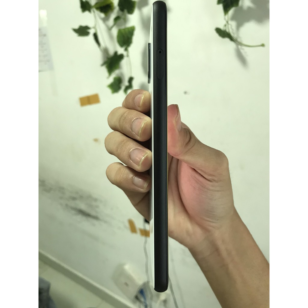 Điện Thoại Google Pixel 4 XL 6/64GB Like New