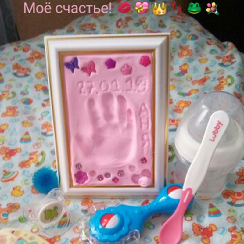 Đất sét mềm không độc hại in dấu tay làm quà lưu niệm cho bé sơ sinh