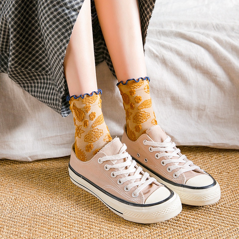 Vớ ống lửng uốn xoăn WAFNHA D296 in hoa phong cách hoàng gia cho nữ