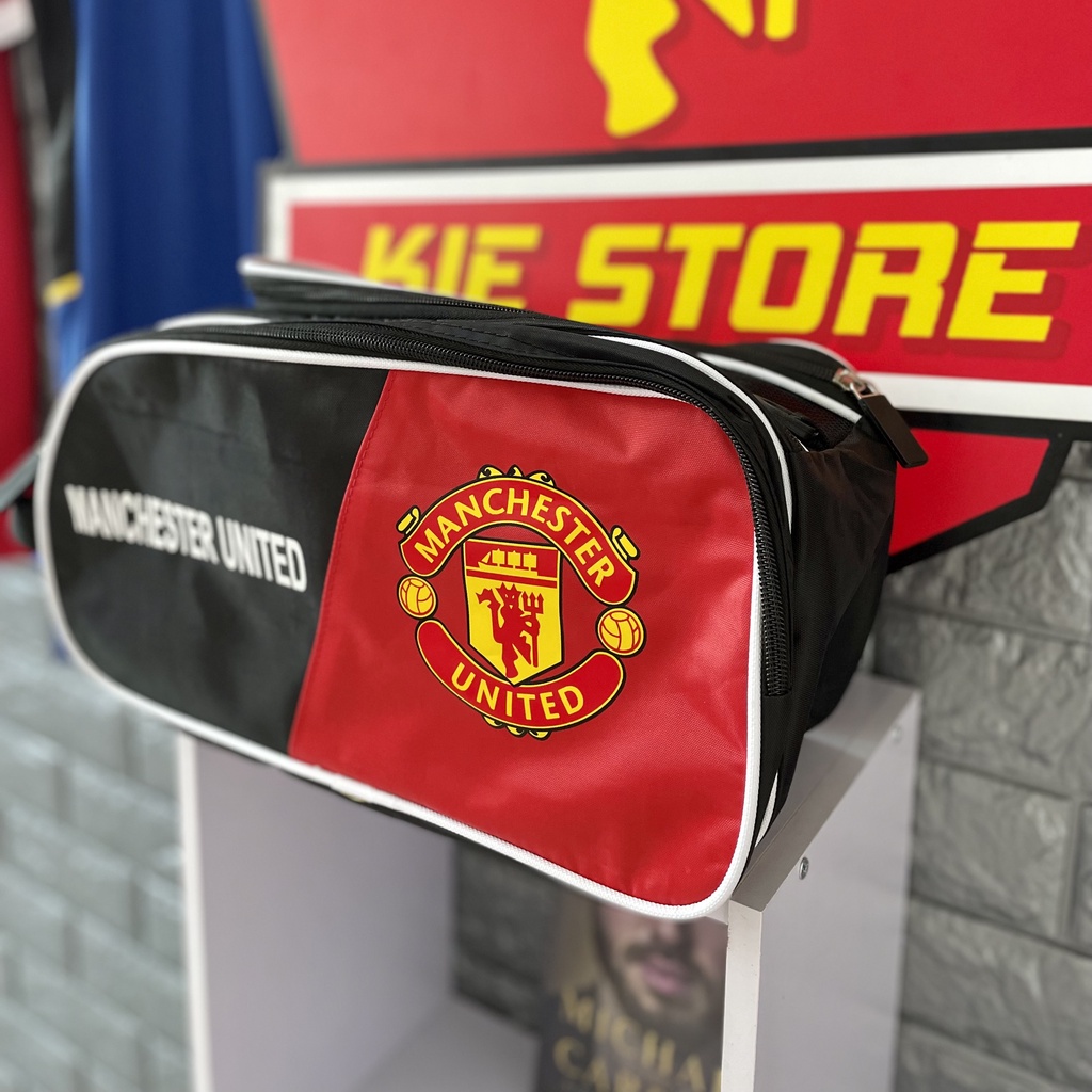 Túi đựng giày đá bóng 2 ngăn Manchester United, đựng cả ví tiền, quần áo_Kie Store