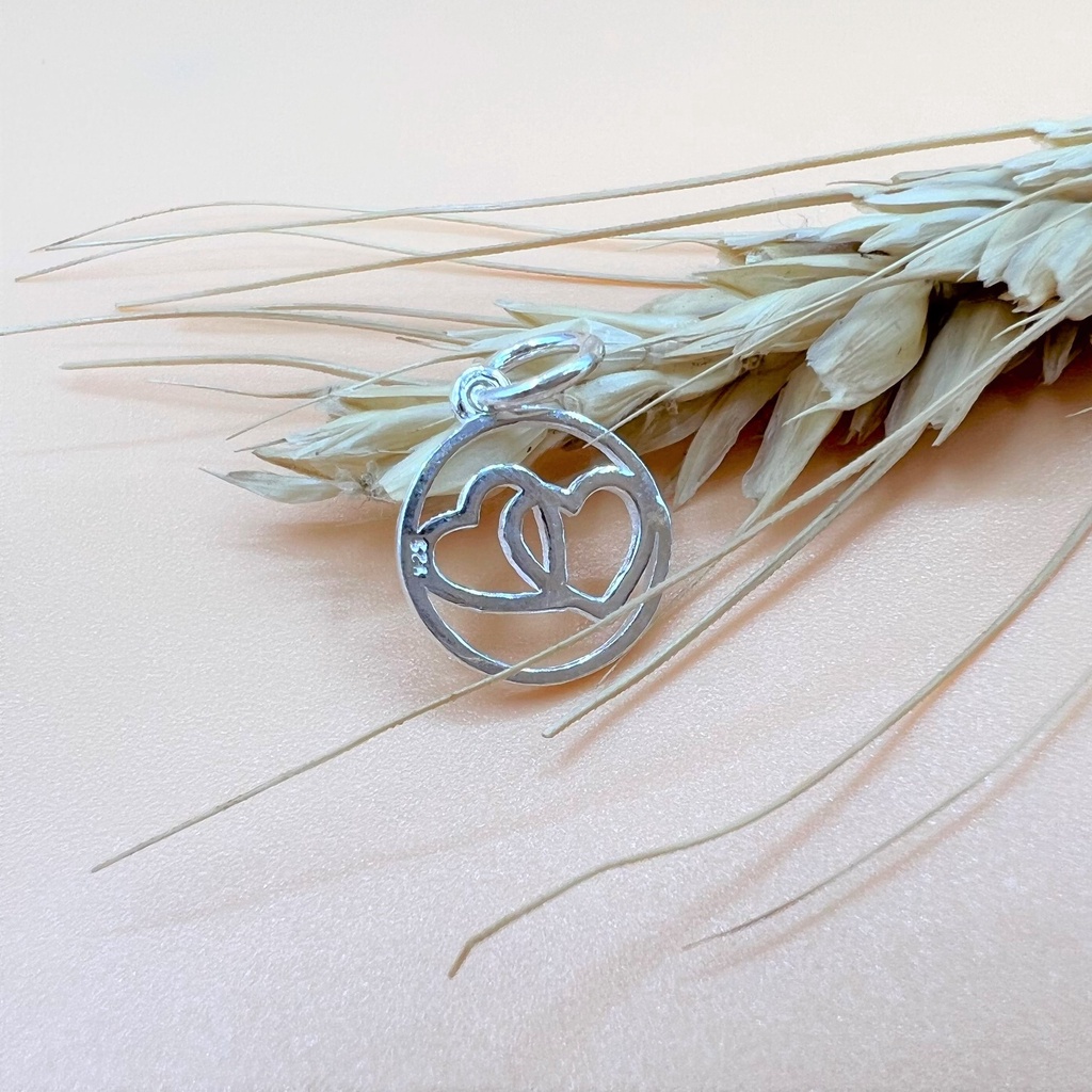 Charm treo hình tròn có trái tim đôi bên trong - Charm Bạc 925 - Mã CB760