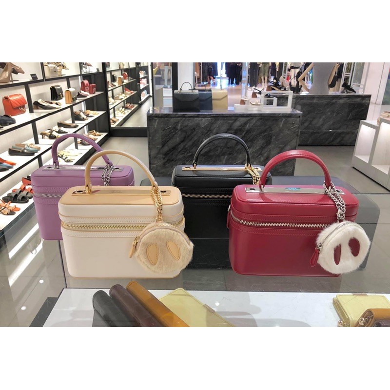 𝑻𝒖́𝒊 hộp cặp lồng vuông 𝑷𝒆𝒅r Boxy Shoulder Bag⁣