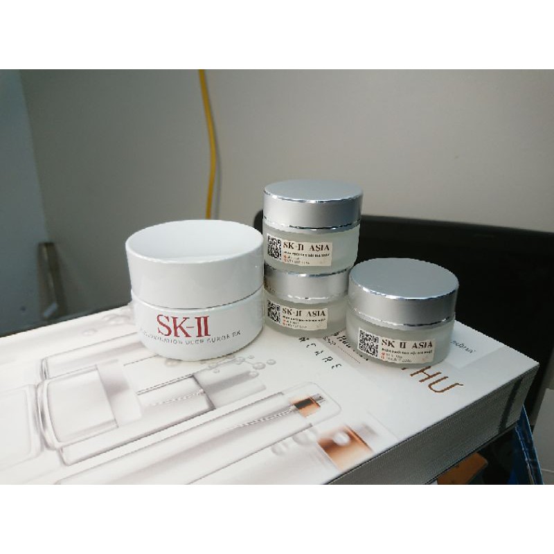 Kem Dưỡng Trắng Da SK-II Cellumination Deep Surge Ex 50g ( Hàng nội địa )