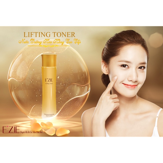 Nước hoa hồng làm trắng làm sạch và cải thiện nếp nhăn Ezie Lifting Toner 150ml