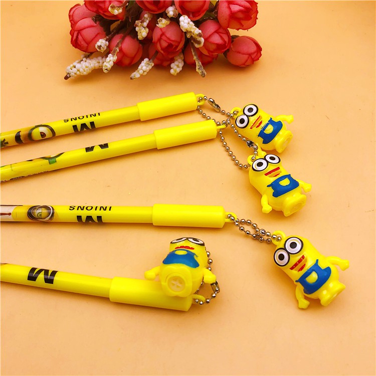 Bút nước móc minion mực xanh