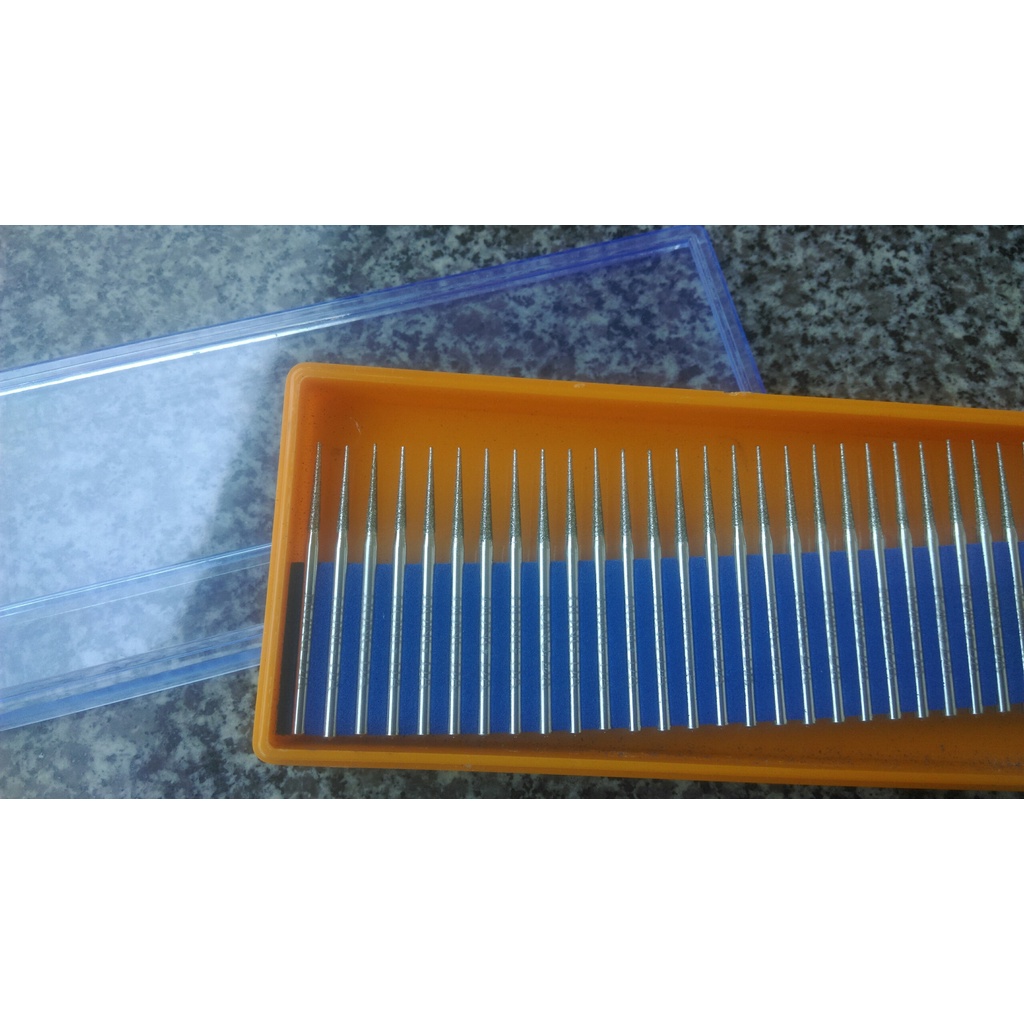 Mũi mài kim cương Đài Loan không đen sứ loại cây lẻ