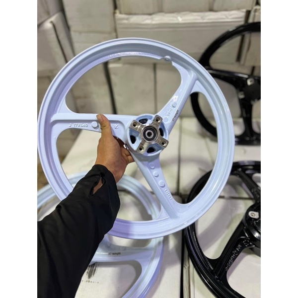 HÀng hót ae đợi bấy lâu nay đây. Mâm 3 Đao Enkei ATracing ex135 2 đĩa.Bản 1.4-1.6. 2 màu đen trắng như hình