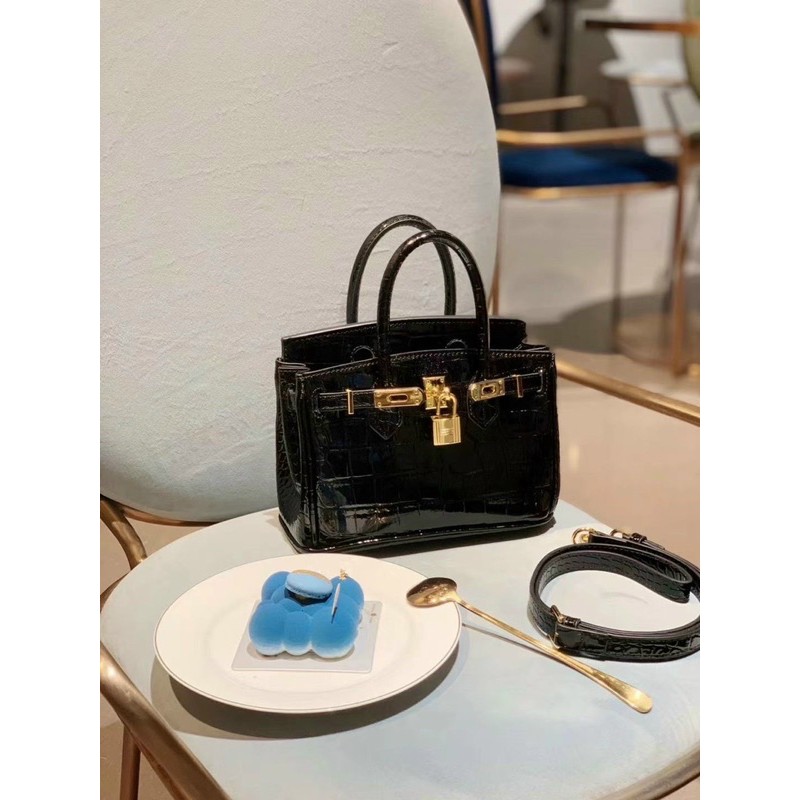 [NEW 2020] Túi B.Kinnn da rắn bóng size 20 chất siêu đẹp(không hộp) | BigBuy360 - bigbuy360.vn