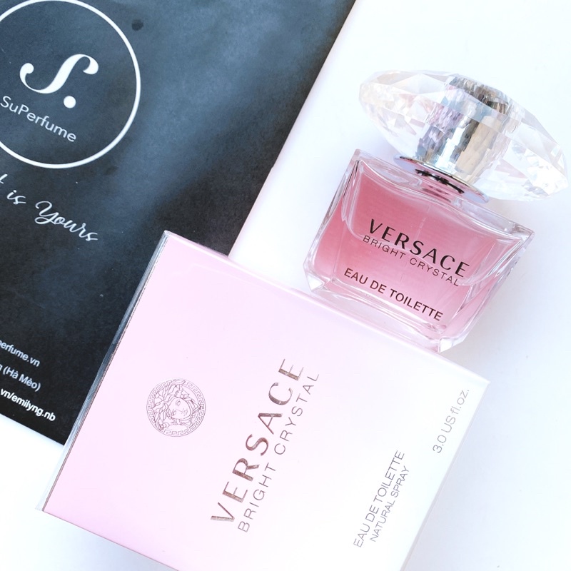 Nước hoa nữ tính, nhẹ nhàng VS Bright Crystal