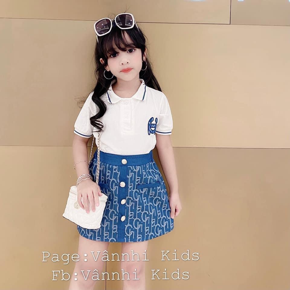 Set Áo phông Polo và Chân váy chữ A họa tiết chữ phối cúc (có quần trong) đẹp từng cm cho bé gái từ 7 - 30 kg, SUN KID'S