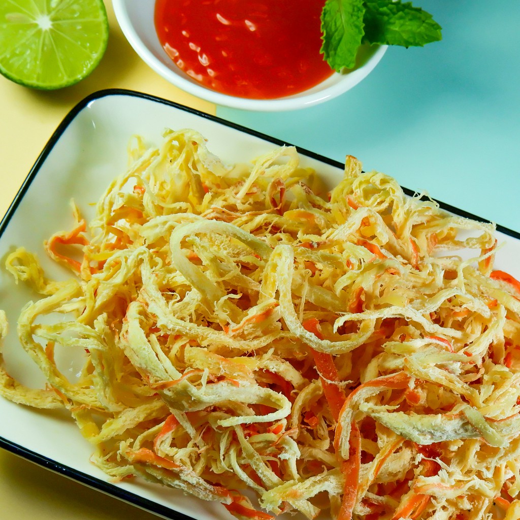 Khô mực hấp dừa xé sợi 200gr kèm tương ớt, ăn vặt Hà Nội
